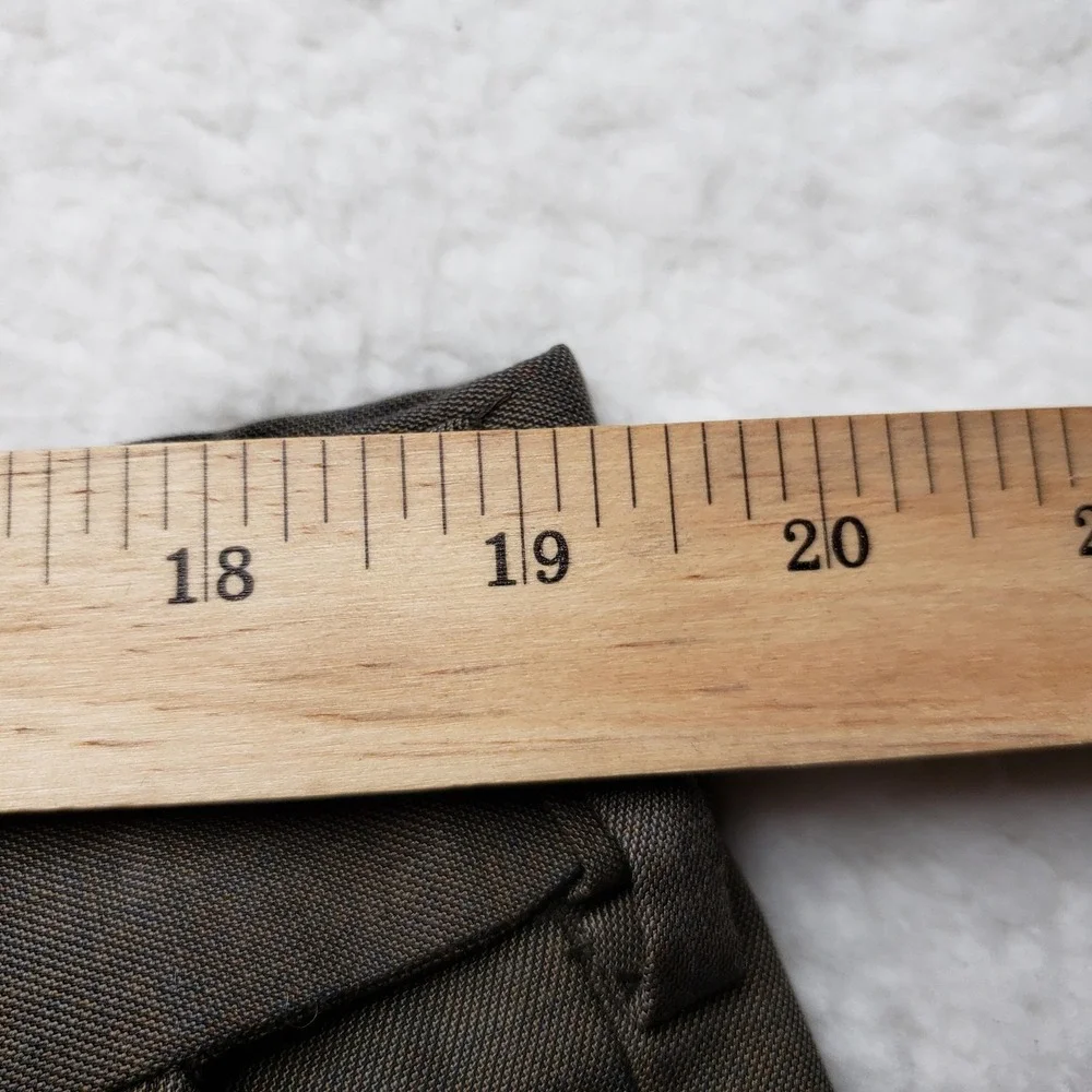 Stafford Dress Pants Mens 40x32 Brown Classic Fit Travel Microfiber Pleated